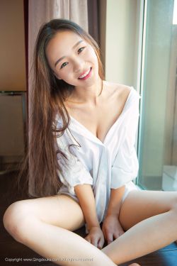 手铐脚镣美女